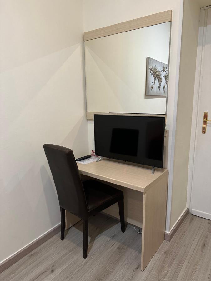 Casa Vacanza Vahid Рим Екстериор снимка