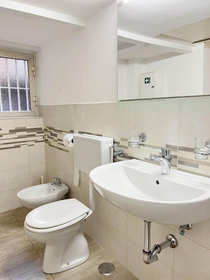 Casa Vacanza Vahid Рим Екстериор снимка